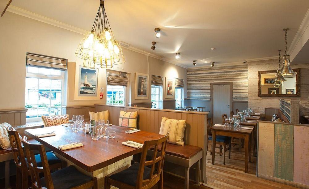 Harper'S Steakhouse With Rooms, Southampton Swanwick Marina Lower Swanwick Buitenkant foto