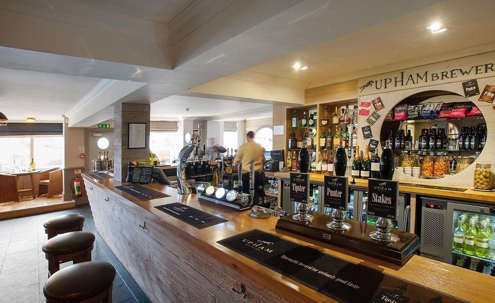 Harper'S Steakhouse With Rooms, Southampton Swanwick Marina Lower Swanwick Buitenkant foto